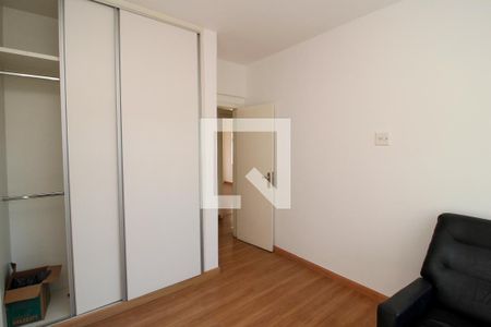 Quarto 1 de apartamento para alugar com 3 quartos, 137m² em Santa Efigênia, Belo Horizonte