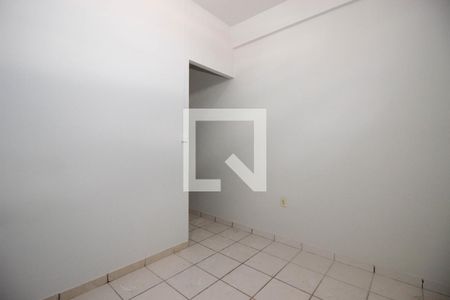 Quarto de kitnet/studio para alugar com 1 quarto, 30m² em Qna 2, Brasília