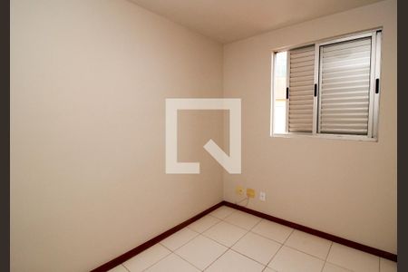 Quarto  de apartamento à venda com 2 quartos, 66m² em Palmares, Belo Horizonte