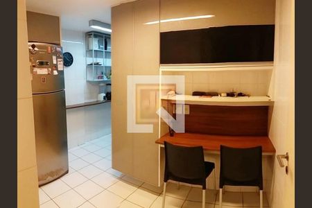 Apartamento à venda com 3 quartos, 110m² em Humaitá, Rio de Janeiro