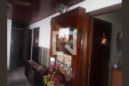 Casa à venda com 6 quartos, 240m² em Vila Georgina, Campinas