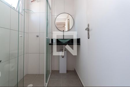 Banheiro de apartamento para alugar com 1 quarto, 24m² em Barra Funda, São Paulo