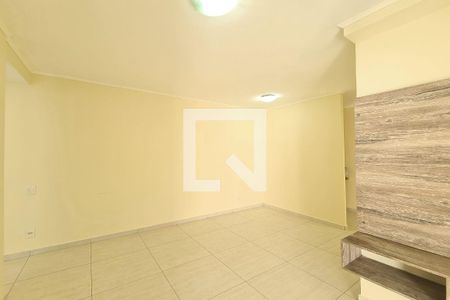 Sala de apartamento para alugar com 2 quartos, 50m² em Jardim Independência, São Paulo