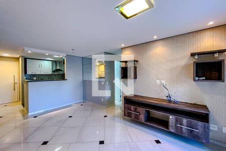 Sala de apartamento para alugar com 3 quartos, 76m² em Vila Invernada, São Paulo