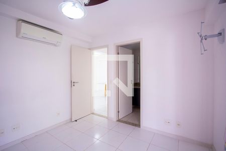 Suíte 1 de apartamento para alugar com 2 quartos, 89m² em Charitas, Niterói