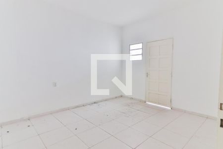 Quarto 3 de casa para alugar com 5 quartos, 170m² em Jardim Ester Yolanda, São Paulo