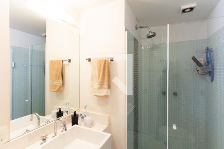 Banheiro de apartamento para alugar com 1 quarto, 110m² em Itaim Bibi, São Paulo