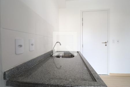 Cozinha de apartamento para alugar com 1 quarto, 31m² em Lapa, São Paulo