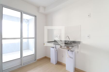 Cozinha de apartamento para alugar com 1 quarto, 31m² em Lapa, São Paulo