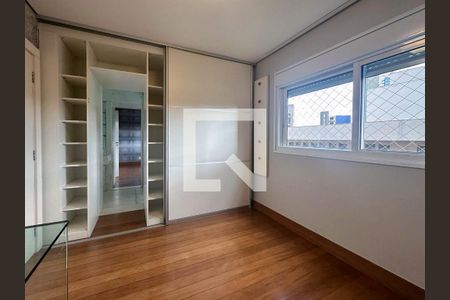 Semi-suíte 1 de apartamento à venda com 4 quartos, 490m² em Serra, Belo Horizonte