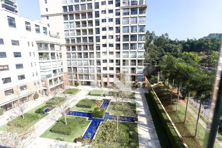 Sala vista de apartamento para alugar com 2 quartos, 178m² em Jardim Panorama, São Paulo