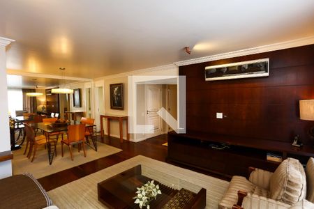 Sala de apartamento para alugar com 3 quartos, 157m² em Real Parque, São Paulo