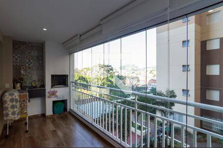 Varanda da sala de apartamento à venda com 4 quartos, 105m² em Jardim Tupanci, Barueri