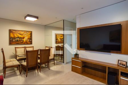 Sala de apartamento à venda com 4 quartos, 105m² em Jardim Tupanci, Barueri