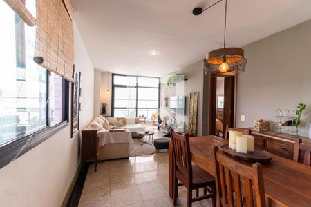 Sala de apartamento à venda com 2 quartos, 95m² em Icaraí, Niterói