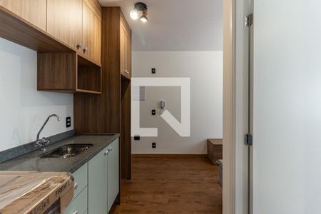 Cozinha de apartamento para alugar com 1 quarto, 27m² em Vila Buarque, São Paulo