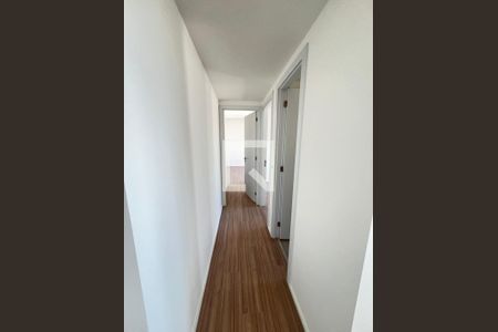 Corredor de apartamento à venda com 2 quartos, 73m² em Vila da Serra, Nova Lima