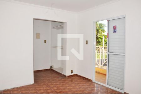 Quarto 01 / Suíte / Sacada de casa para alugar com 3 quartos, 248m² em Vila Santa Maria, São Paulo