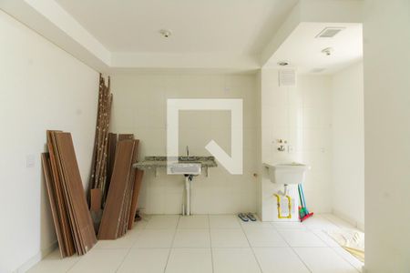 Cozinha e Área de Serviço de apartamento para alugar com 1 quarto, 39m² em Vila Centenário, São Paulo