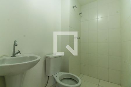 Banheiro de apartamento para alugar com 1 quarto, 39m² em Vila Centenário, São Paulo