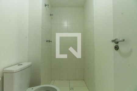 Banheiro de apartamento para alugar com 1 quarto, 39m² em Vila Centenário, São Paulo