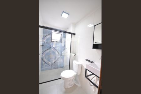 Banheiro de apartamento para alugar com 1 quarto, 31m² em Vila Nivi, São Paulo