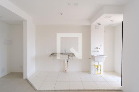 Cozinha e Área de Serviço de apartamento à venda com 2 quartos, 46m² em Vila Esperança, São Paulo