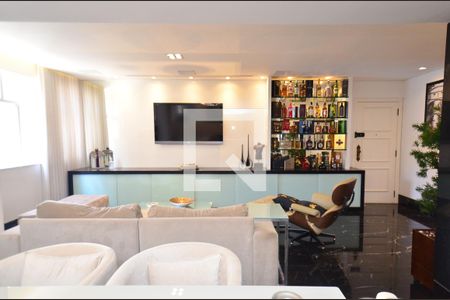 Sala de estar de apartamento para alugar com 3 quartos, 160m² em Savassi, Belo Horizonte