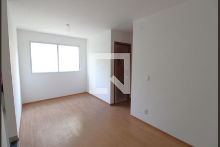 Sala de apartamento para alugar com 2 quartos, 43m² em Água Santa, Rio de Janeiro