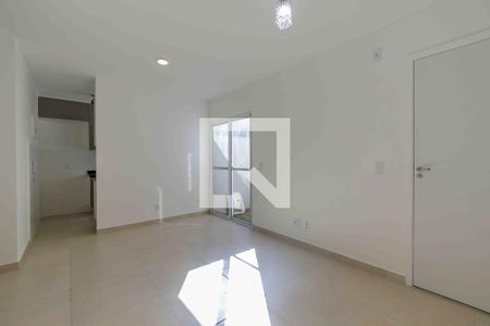 Sala de apartamento para alugar com 2 quartos, 52m² em Vargem Grande, Rio de Janeiro