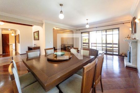 Sala de Jantar de casa de condomínio para alugar com 3 quartos, 380m² em Condomínio Estância Marambaia, Vinhedo