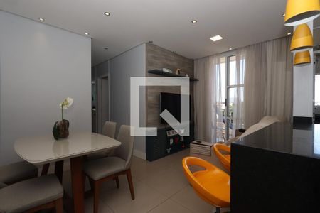 Sala de apartamento à venda com 2 quartos, 51m² em Vila Cunha Bueno, São Paulo