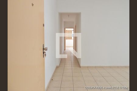 Hall de entrada de apartamento à venda com 2 quartos, 70m² em Cerqueira César, São Paulo
