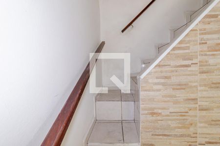 Escadas de casa à venda com 4 quartos, 181m² em Vila Arapuã, São Paulo