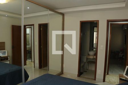 Quarto de casa para alugar com 2 quartos, 250m² em Ponto Chic, Nova Iguaçu