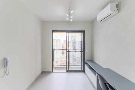 Sala de apartamento para alugar com 1 quarto, 32m² em Jardim das Acácias, São Paulo