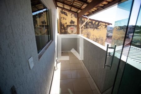 Varanda de apartamento para alugar com 2 quartos, 45m² em Brasil Industrial, Belo Horizonte