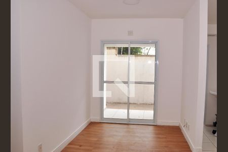 Sala de apartamento para alugar com 2 quartos, 83m² em Santa Terezinha, Paulínia