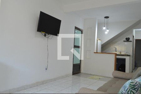 Sala de casa de condomínio para alugar com 1 quarto, 60m² em Pechincha, Rio de Janeiro