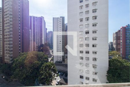 Vista do Quarto 1 de apartamento para alugar com 2 quartos, 82m² em Água Verde, Curitiba