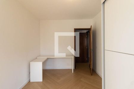  Quarto 1 de apartamento para alugar com 2 quartos, 82m² em Água Verde, Curitiba