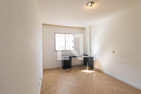 Quarto 2 - Suíte de apartamento para alugar com 2 quartos, 82m² em Água Verde, Curitiba