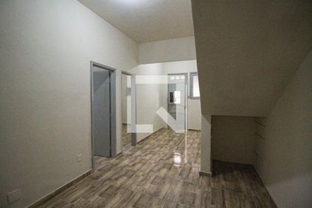 Sala de casa para alugar com 3 quartos, 70m² em São Cristóvão, Rio de Janeiro