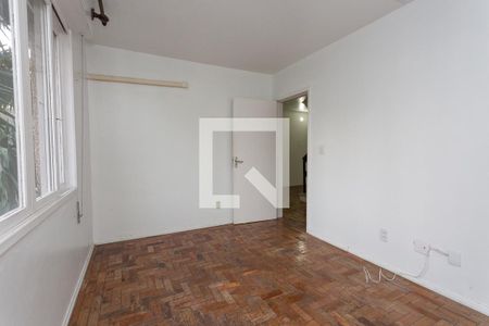 Quarto 1 de apartamento para alugar com 2 quartos, 120m² em Passo da Areia, Porto Alegre