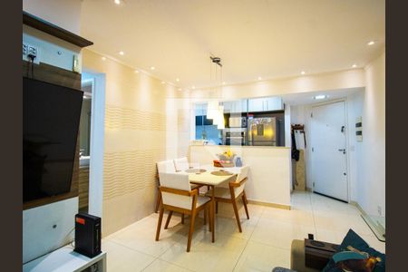 Sala de apartamento à venda com 3 quartos, 67m² em Vila Medeiros, São Paulo