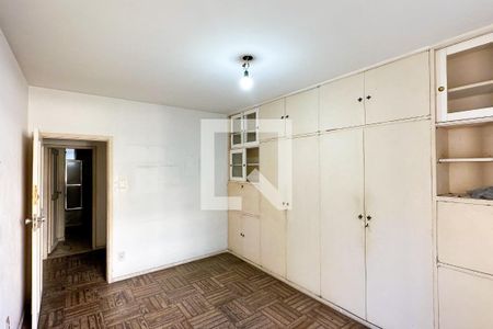Quarto 01 de apartamento à venda com 4 quartos, 155m² em Copacabana, Rio de Janeiro
