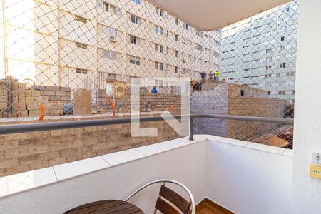 Sacada da Sala de apartamento para alugar com 2 quartos, 80m² em Liberdade, São Paulo