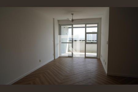 Sala de apartamento para alugar com 3 quartos, 112m² em Jacarepaguá, Rio de Janeiro