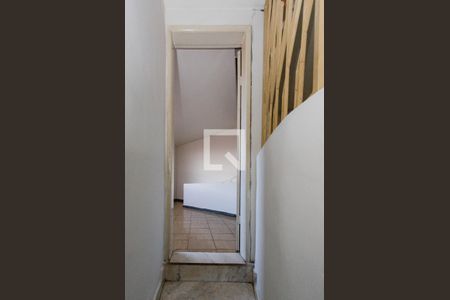 Escada de apartamento para alugar com 2 quartos, 55m² em Prado, Belo Horizonte