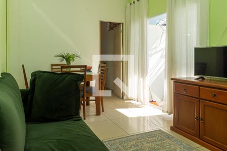 Sala 1 de casa de condomínio para alugar com 3 quartos, 75m² em Tanque, Rio de Janeiro